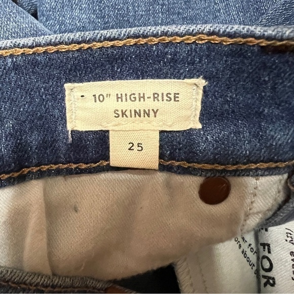 Madewell NWT 10" High Rise Skinny Jeans Dewitt Wash Button Front Tencel Size 25 - Picture 4 of 15